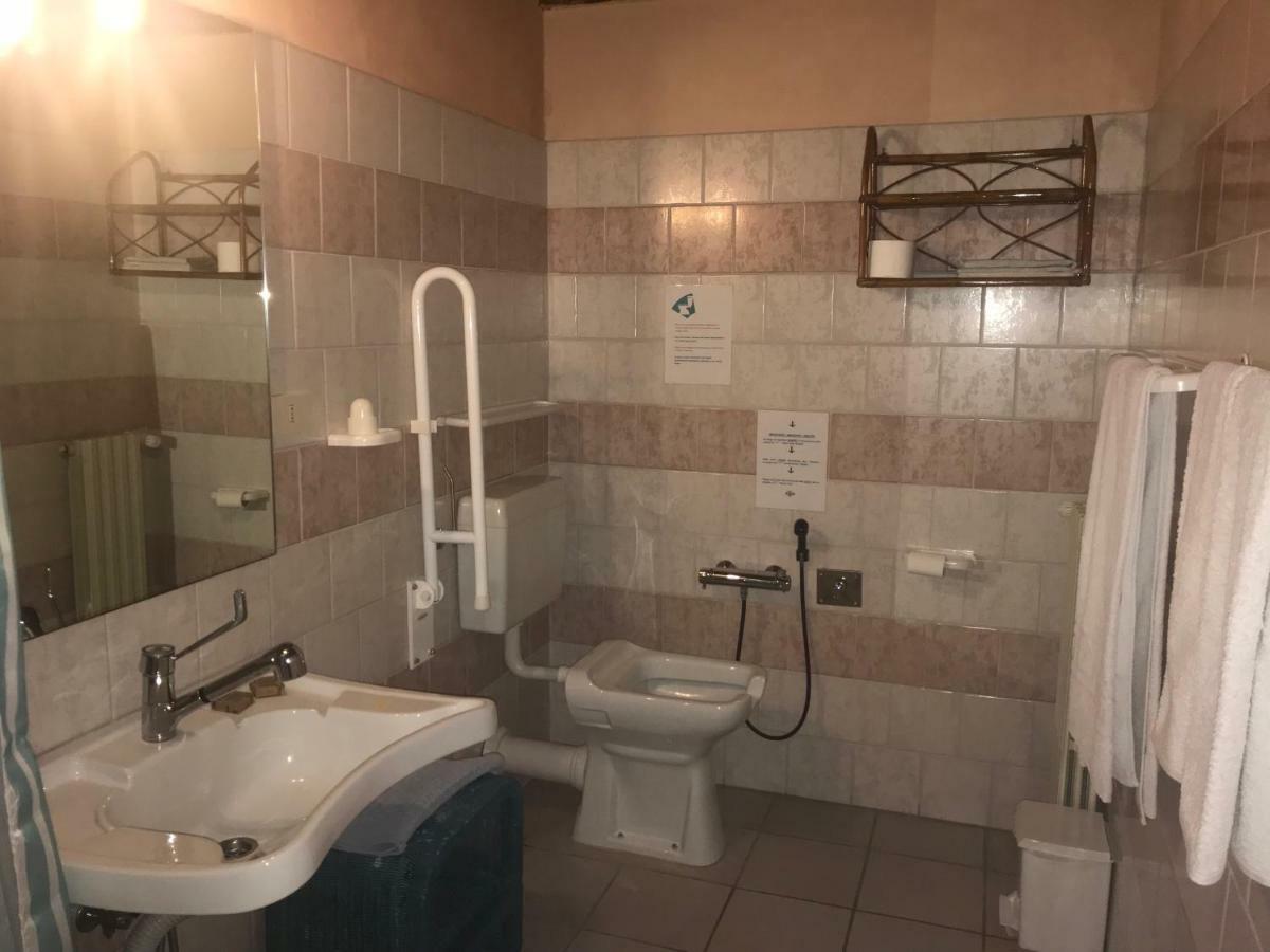 Agriturismo Alle Camelie Villa Capannori Eksteriør bilde